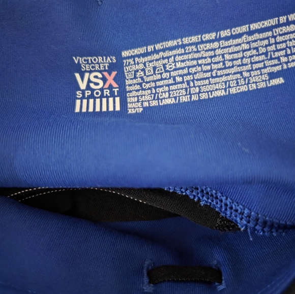 Black and Blue Athletic Leggings Victoria Secret Sport Size XS Capri - Picture 4 of 5